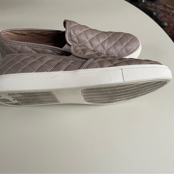 Steve Madden Women's Ecentrcq shoes, Taupe, size 9 EUC - Picture 6 of 7